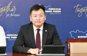 Хүний хөгжил, нийгмийн бодлогын байнгын хорооны даргаар УИХ-ын гишүүн Б.Найдалаа томилогдлоо