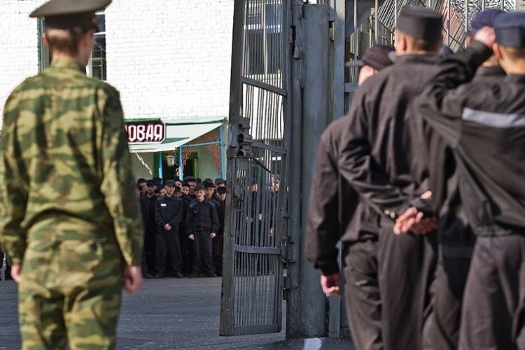 “Ялтан шилжүүлэх тухай Монгол Улс, Бүгд Найрамдах Казахстан Улс хоорондын гэрээ”- г соёрхон батлах тухай хуулийн төсөл өргөн барив