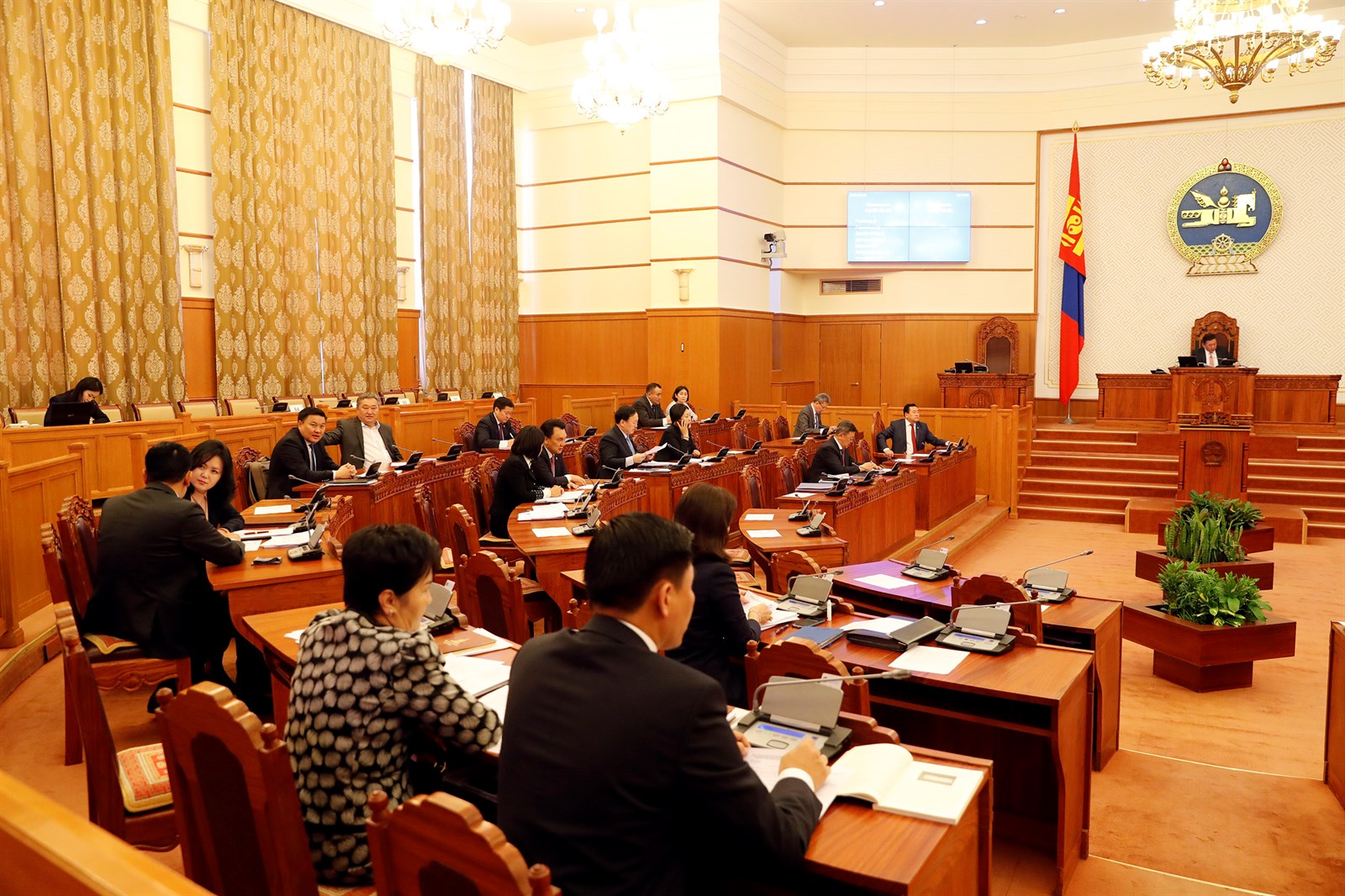 Монгол Улсын эдийн засаг, нийгмийг 2017 онд хөгжүүлэх үндсэн чиглэл 79.3 хувийн биелэлттэй байна