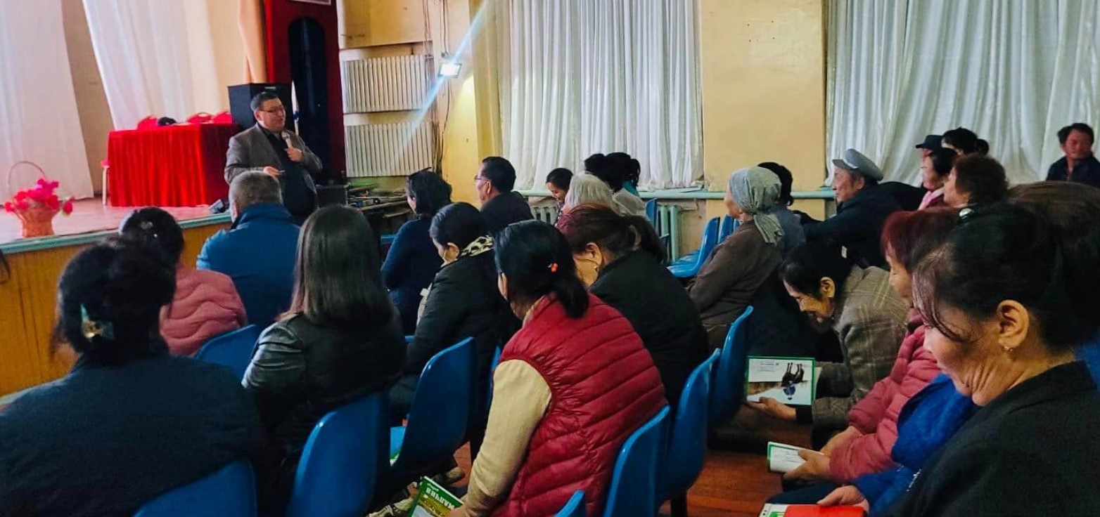 УИХ-ын гишүүн Ц.Туваан Төв аймгийн Баяндэлгэр  сумын иргэддээ тайлан уулзалтаа хийлээ