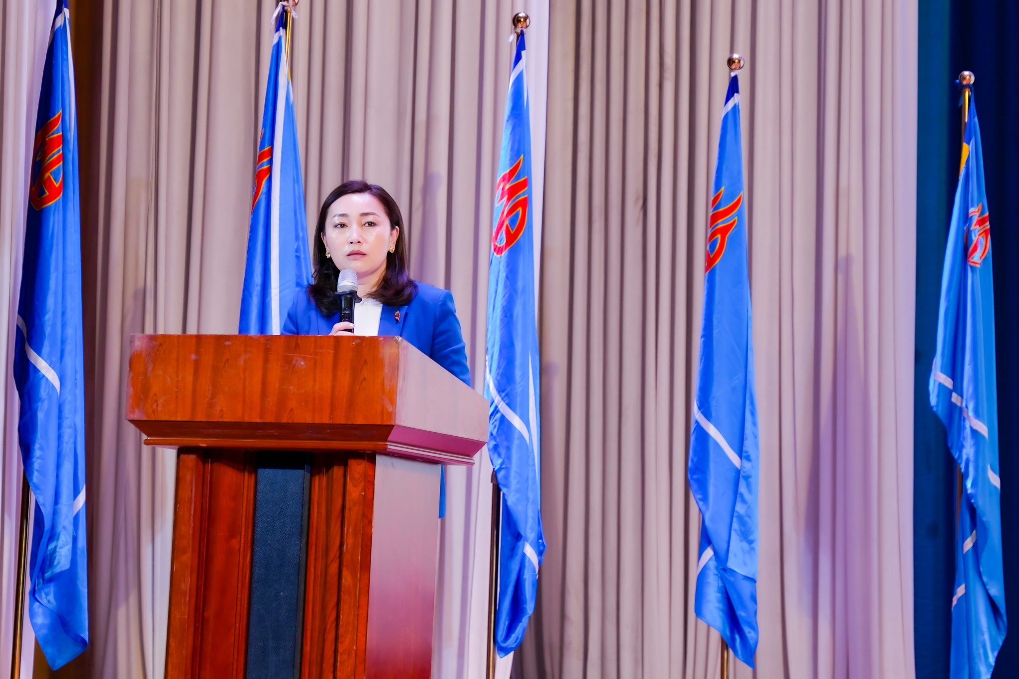 "Монголдоо сайхан ажиллаж амьдаръя" уриатай өдөрлөгт оролцож, мэндчилгээ дэвшүүллээ